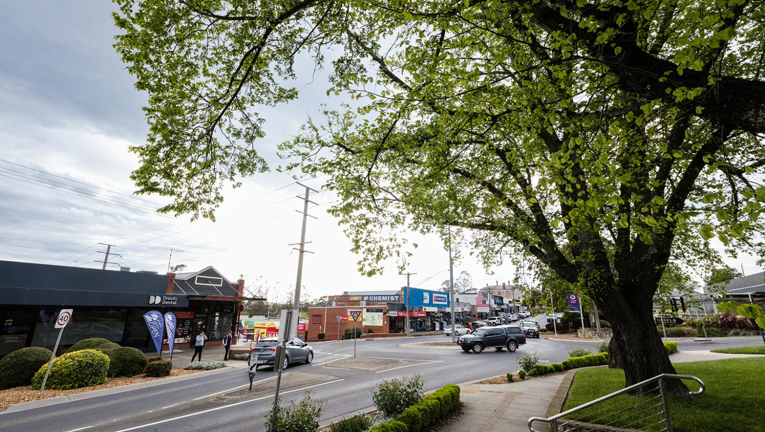 Image of a street in Drouin.