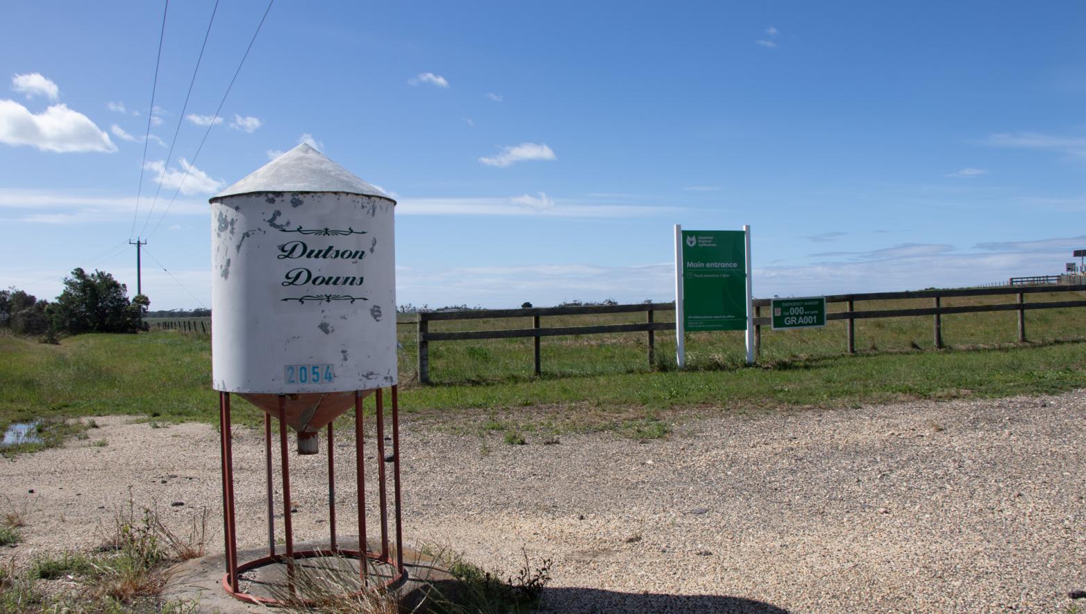 The Dutson Downs silo